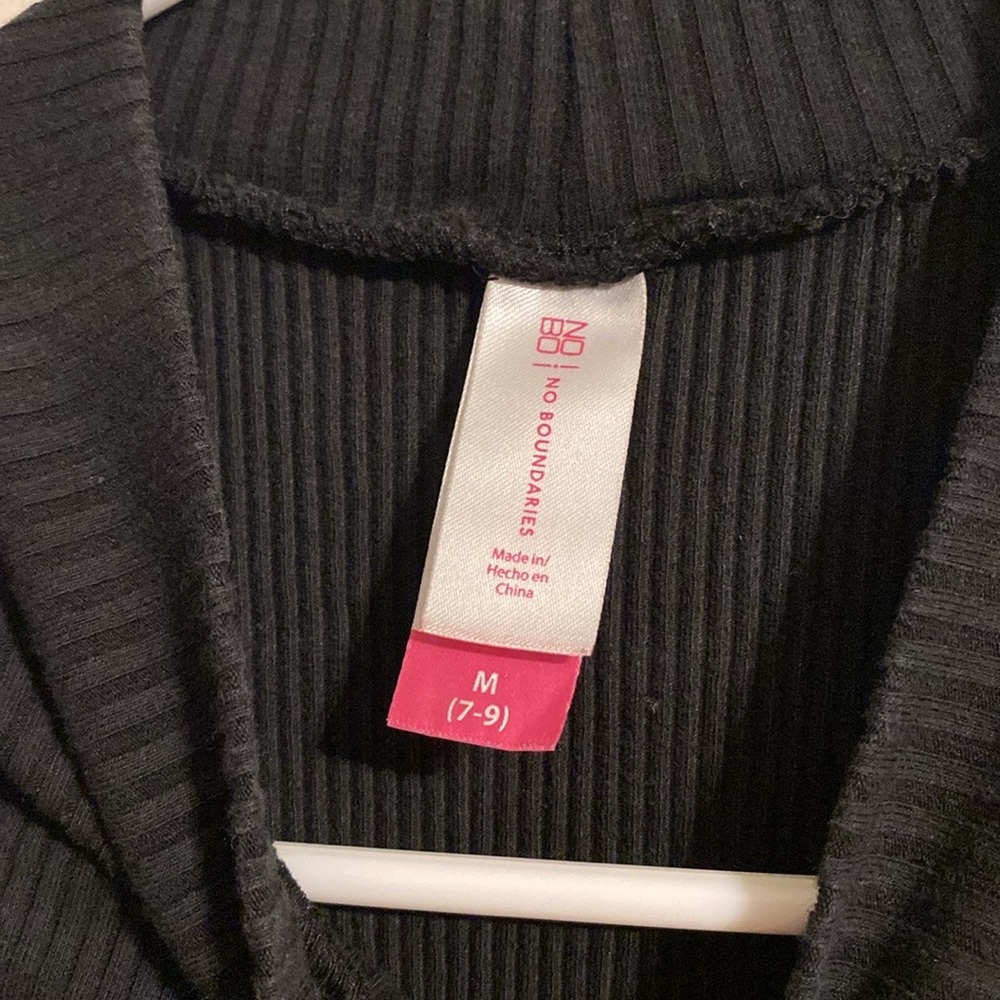 [Bundle]: 2 Bodycon Dresses, Solid Black & Stripe… - image 6